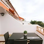 Summer Home: Sun And In A Prime Location Appartement *