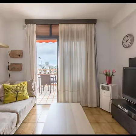 Apartman Summer Home: Sun And In A Prime Location *