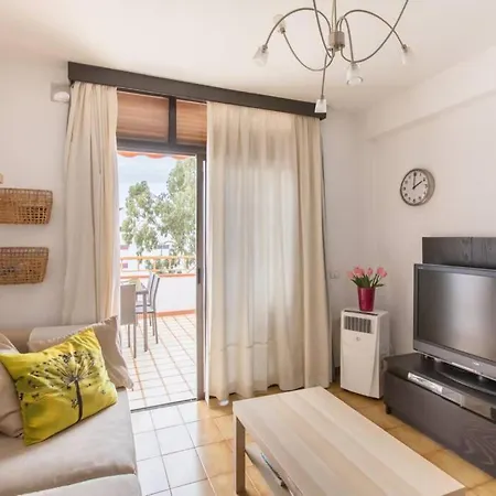 Апартаменты Summer Home: Sun And In A Prime Location *